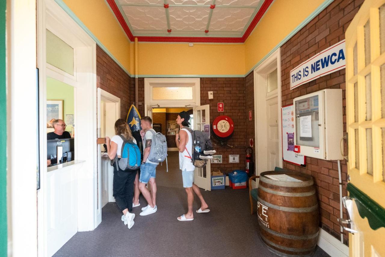 Yha Newcastle Beach Exterior foto